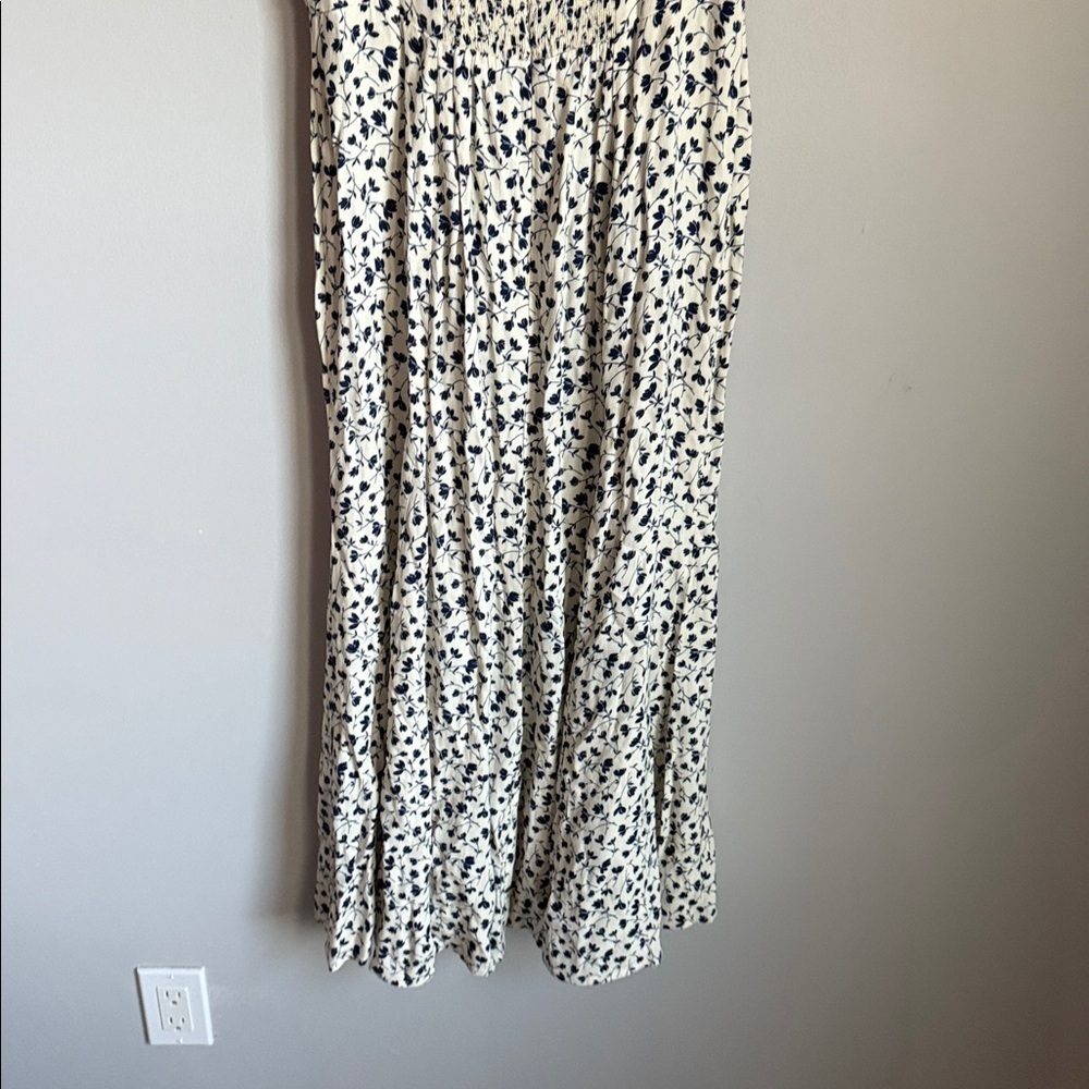 Reformation Bryson Midi Dress 6 - Picture 10 of 13